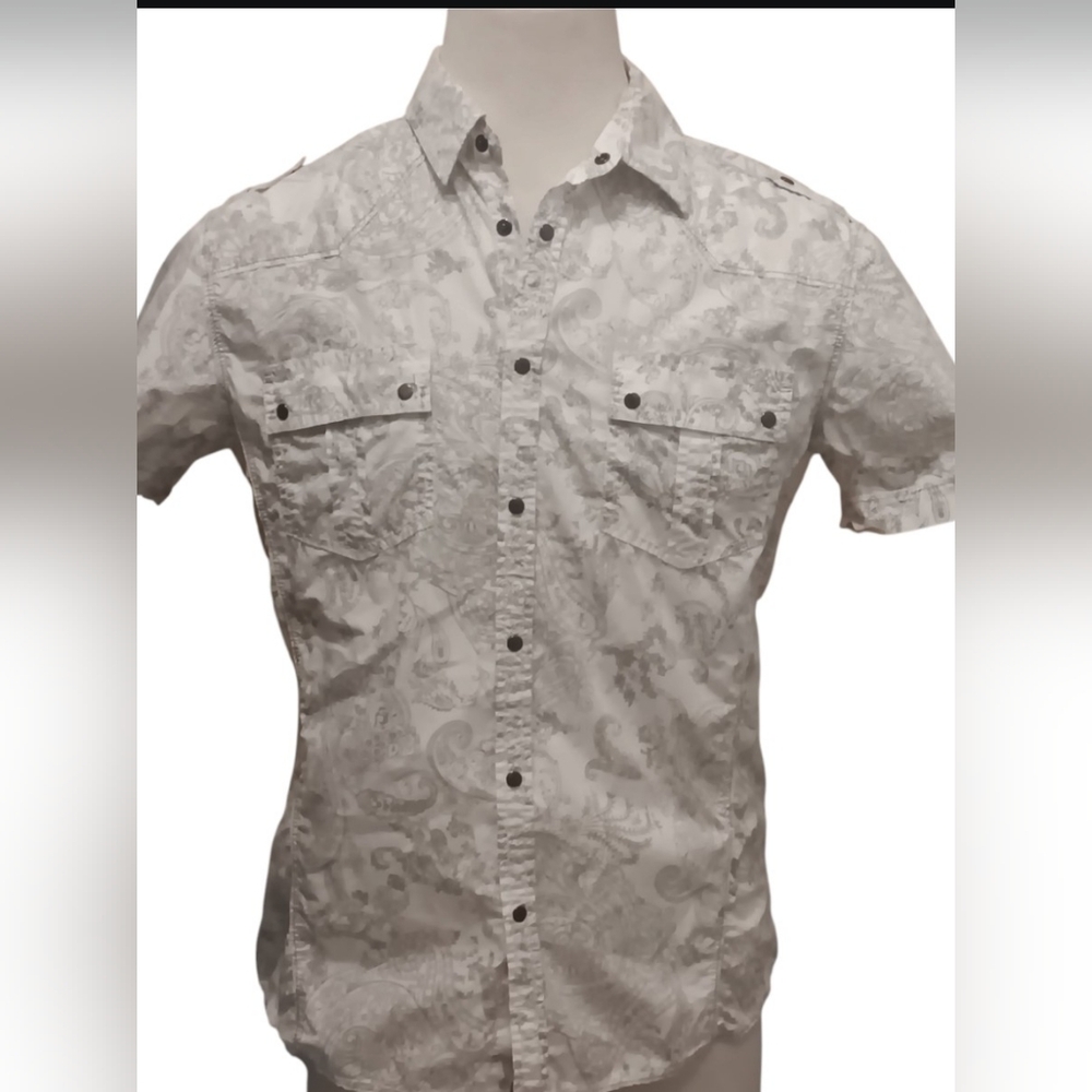 Le Chateau White Casual Button Down Shirt Classic Collar